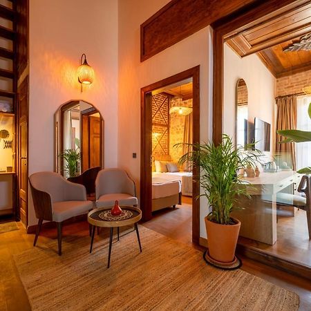 Route Hotel Kaleici - Adult Only Анталия Екстериор снимка