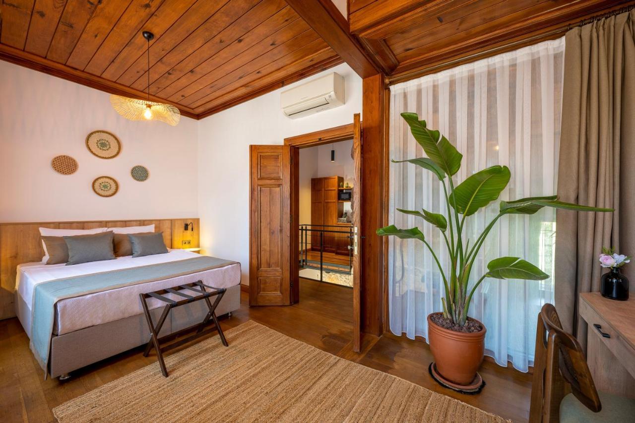 Route Hotel Kaleici - Adult Only Анталия Екстериор снимка