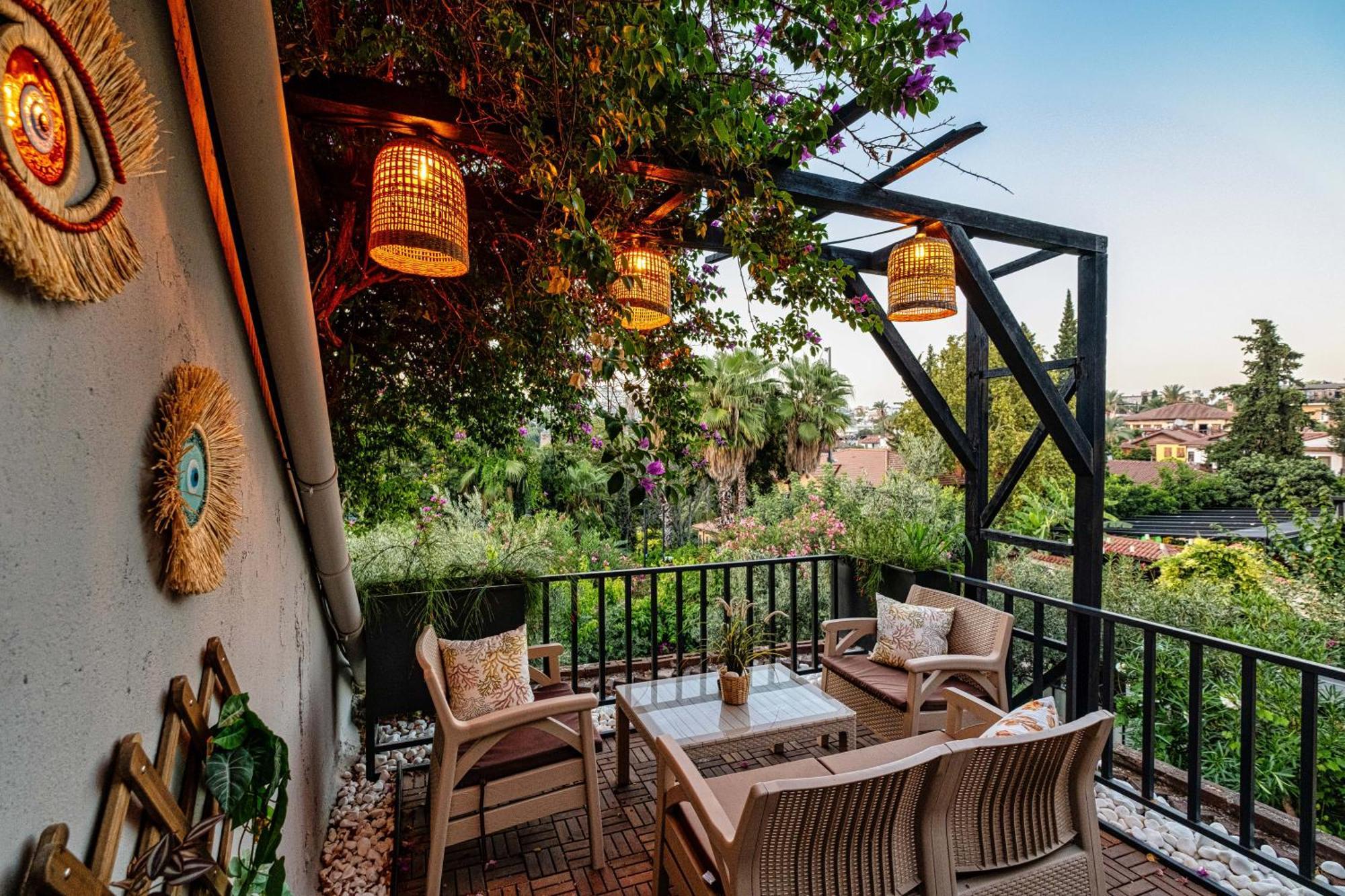 Route Hotel Kaleici - Adult Only Анталия Екстериор снимка